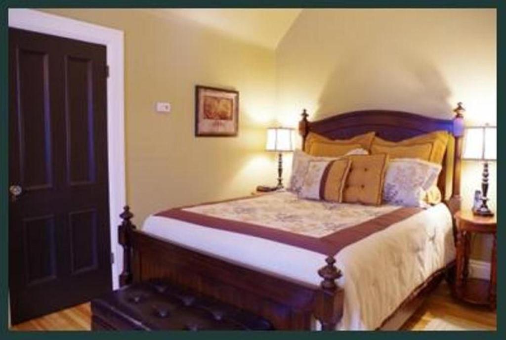 Quartermain House Bed & Breakfast Fredericton Rum bild