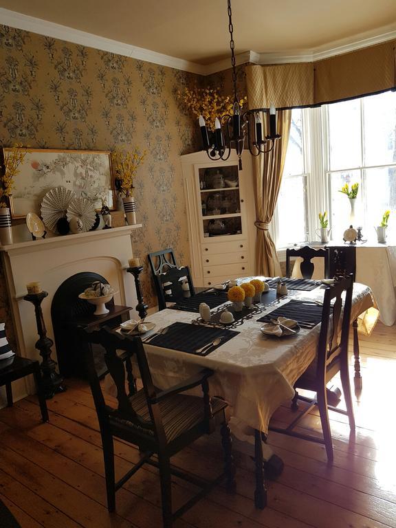 Quartermain House Bed & Breakfast Fredericton Exteriör bild